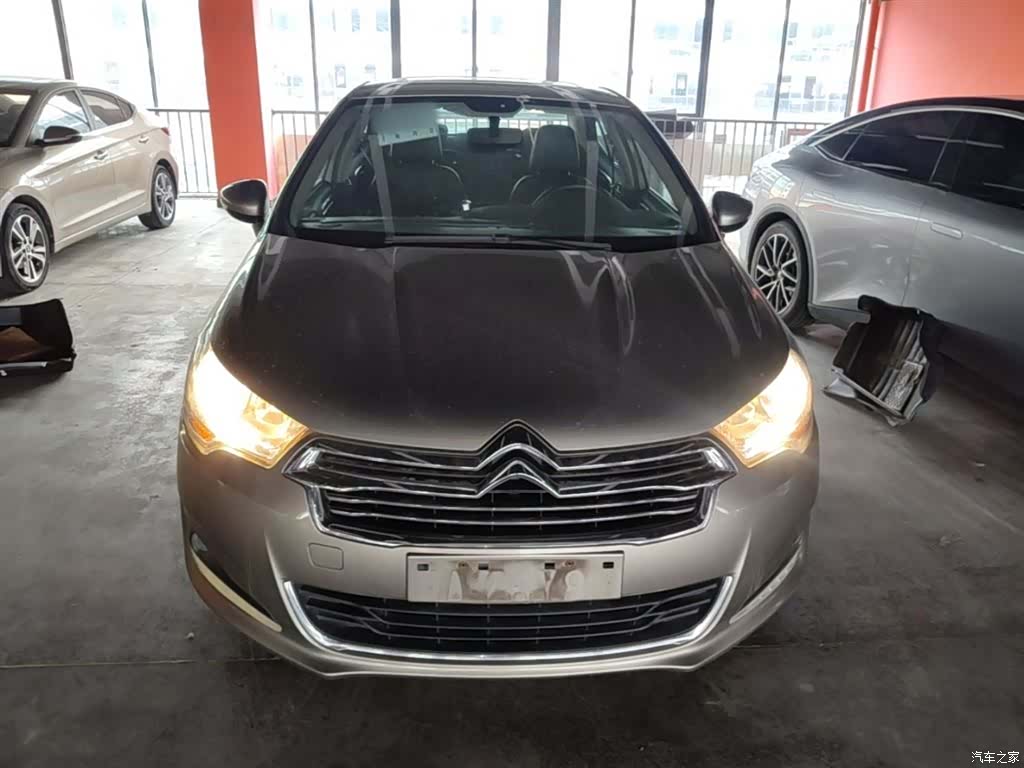 Citroen C4, 2015 3
