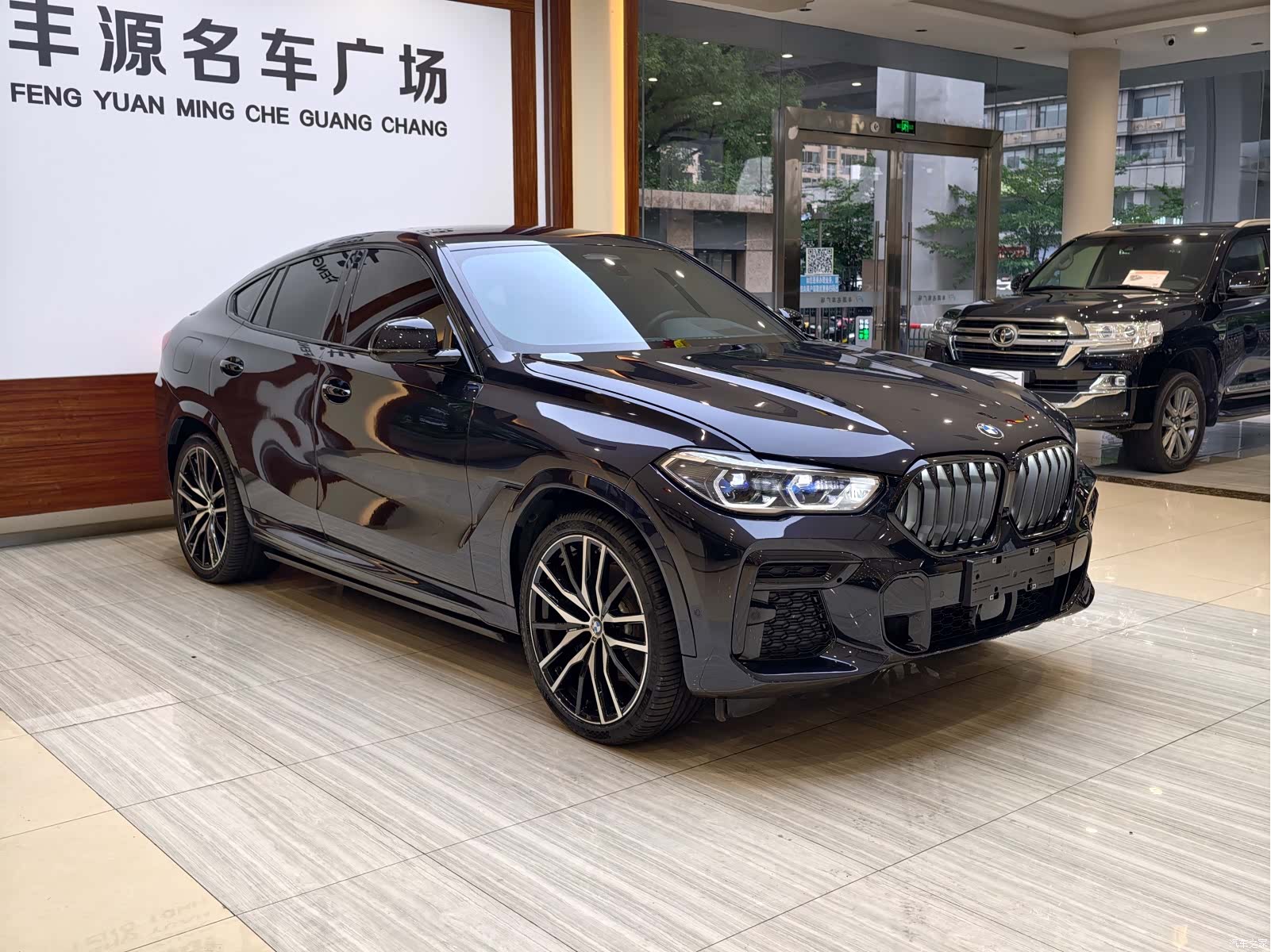 BMW X6, 2022 3