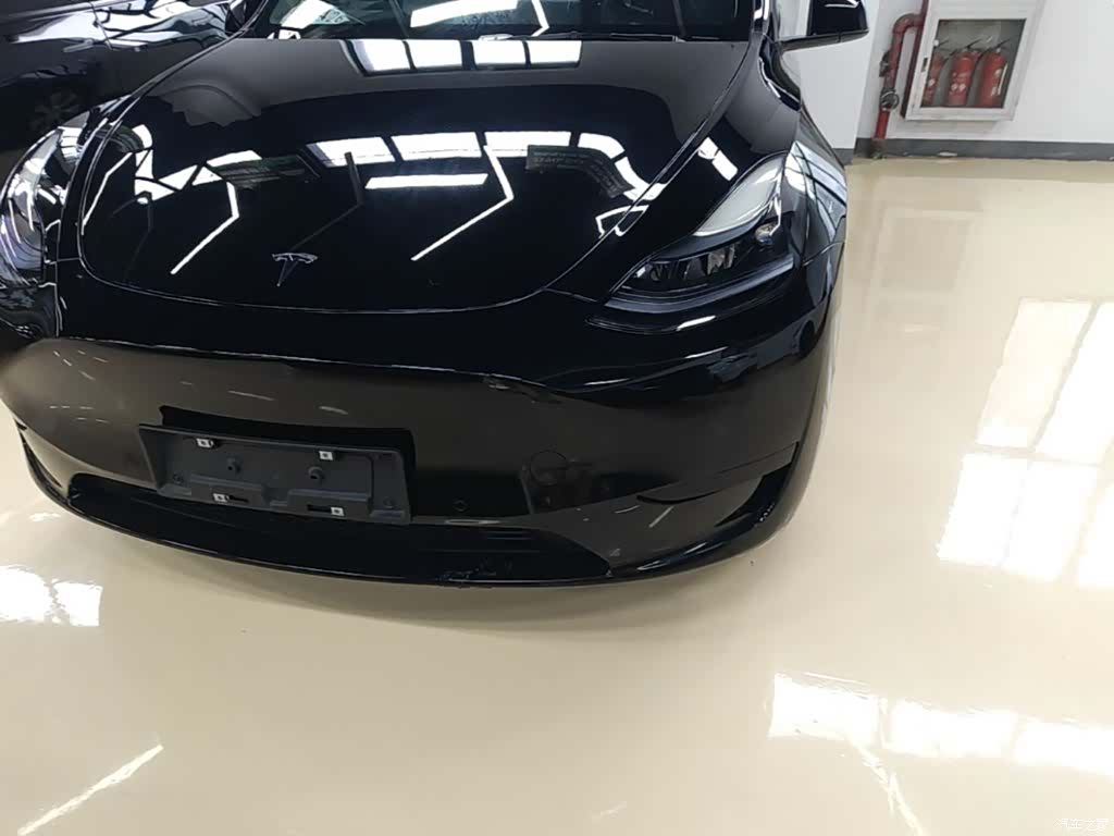 Tesla Model Y, 2022 24