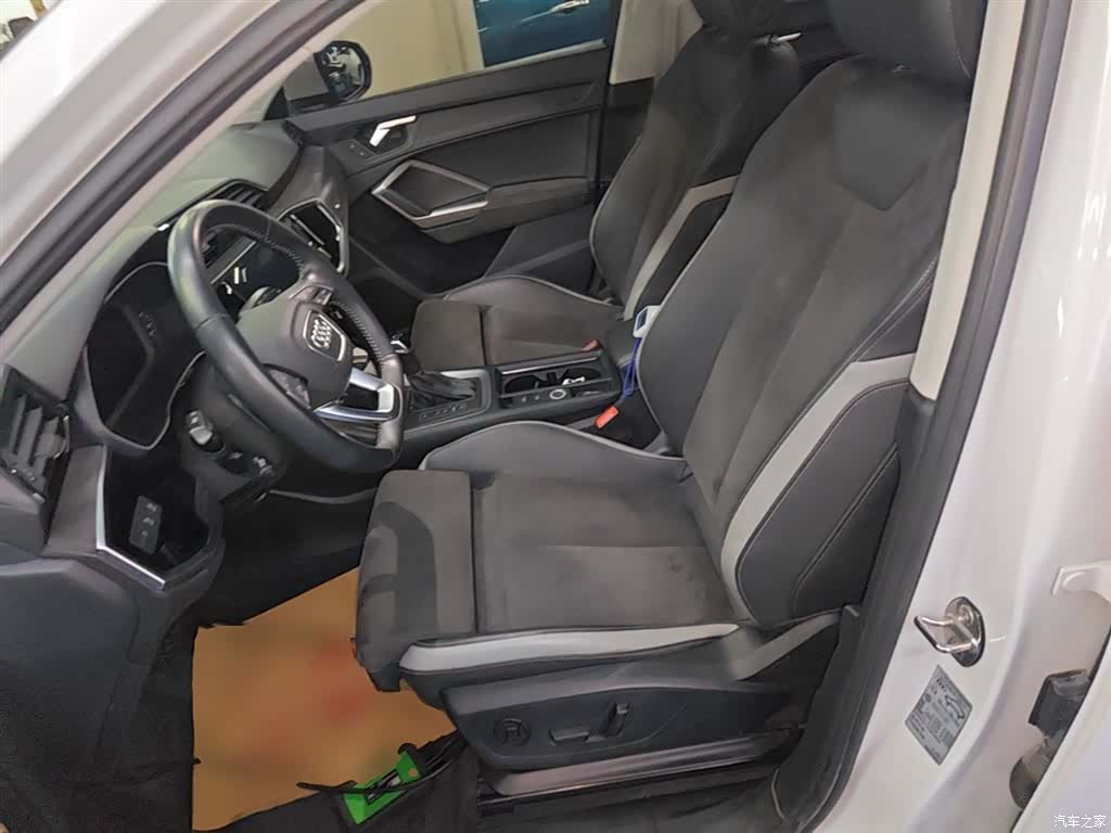 Audi Q3, 2021 14