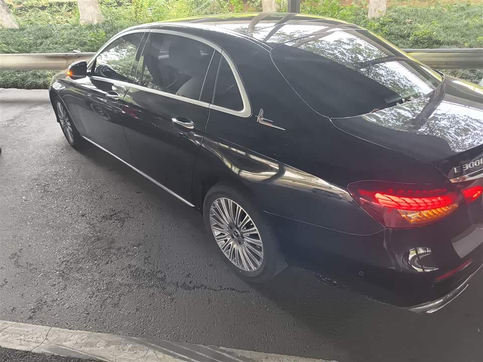 Mercedes-Benz E-class Mercedes-Benz E-class
