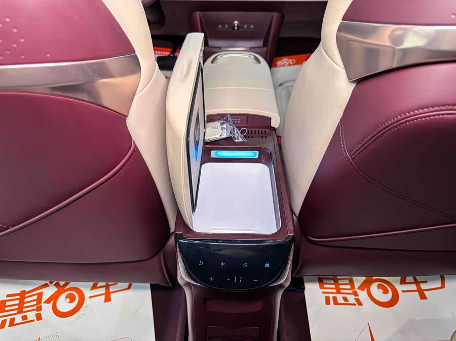 Zeekr X 2023, фото 18