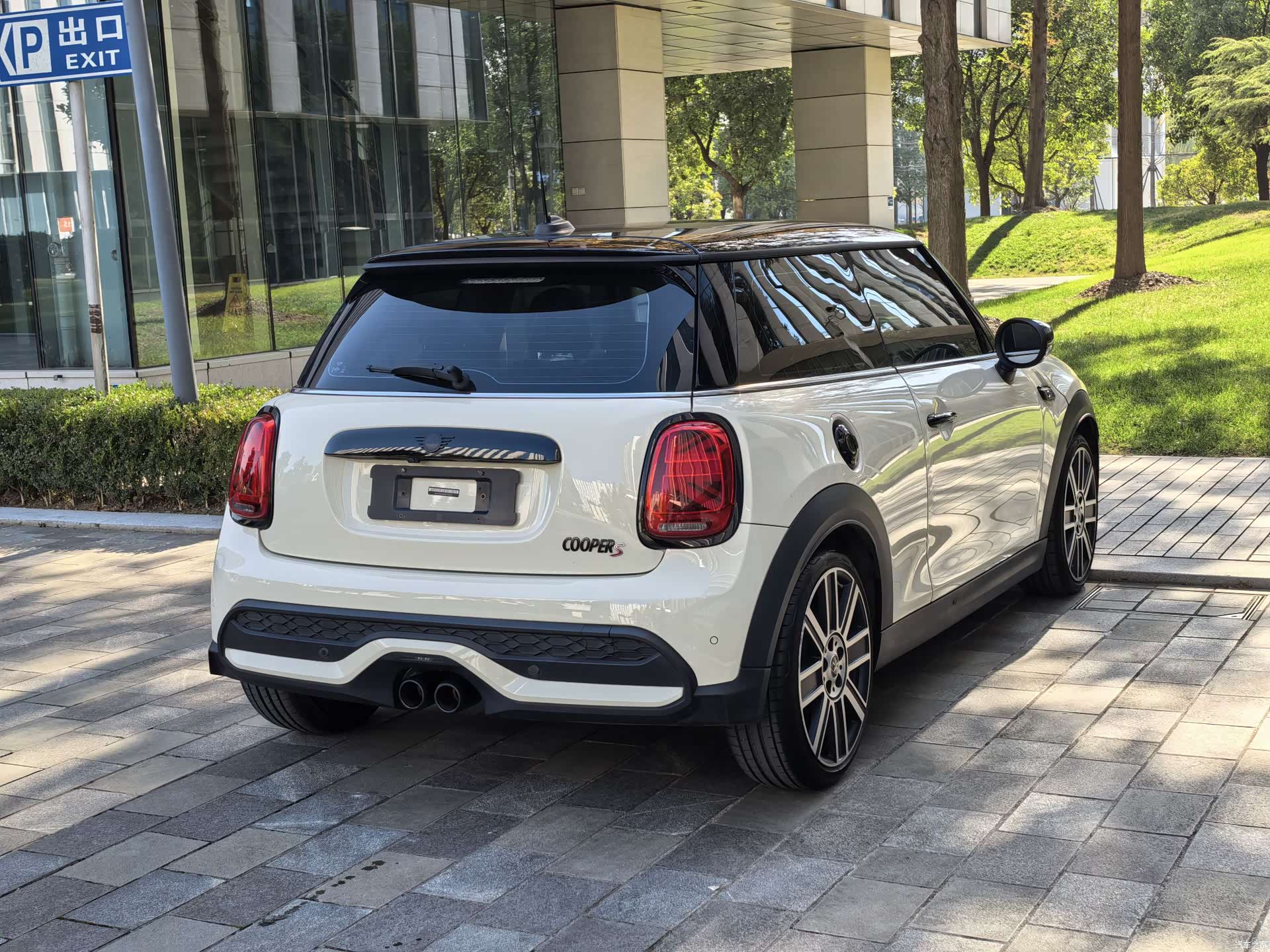 Mini Cooper, 2022 38