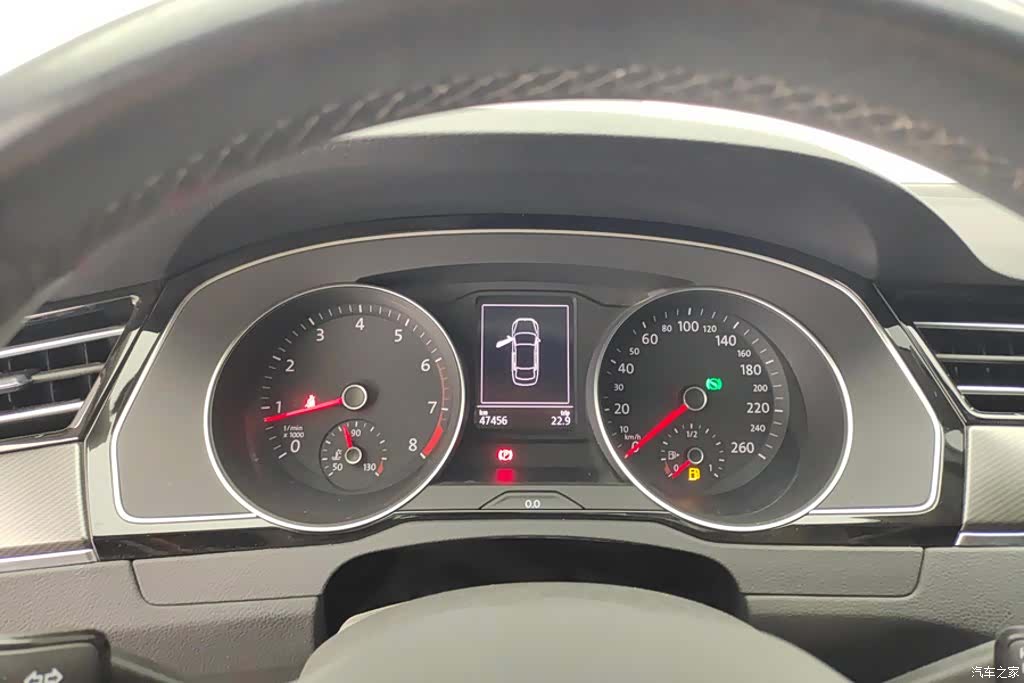 Volkswagen Magotan, 2022 14