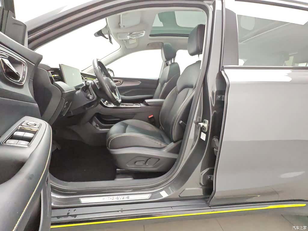 Roewe RX5, 2022 10