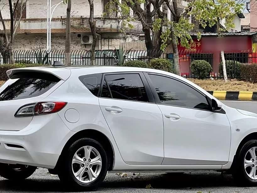 Mazda 3 star Cheng Mazda 3 star Cheng