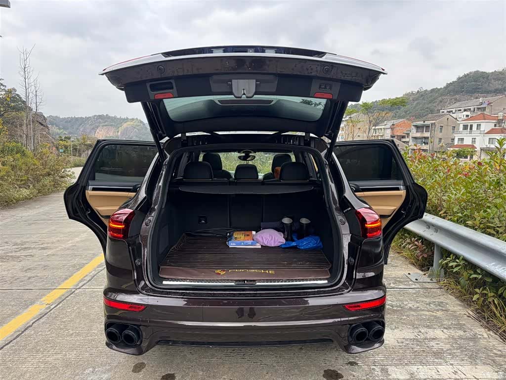 Porsche Cayenne, 2014 42