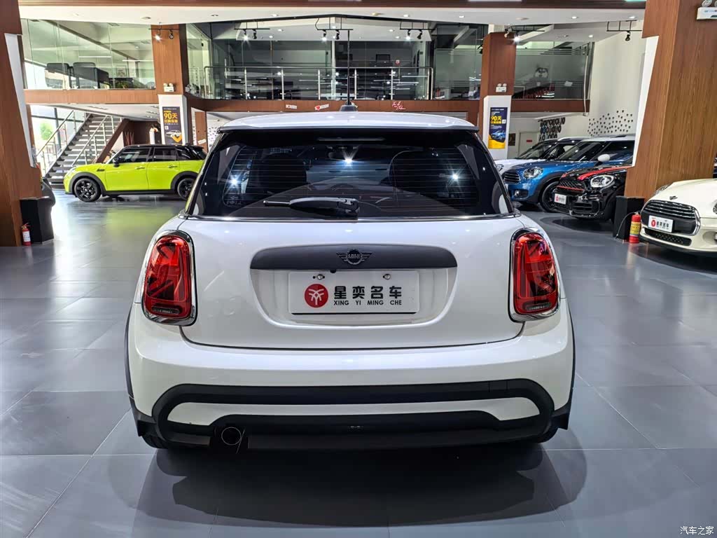 Mini ONE, 2023 4