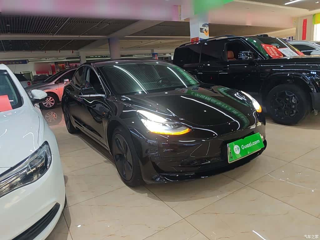 Tesla Model 3, 2020 4