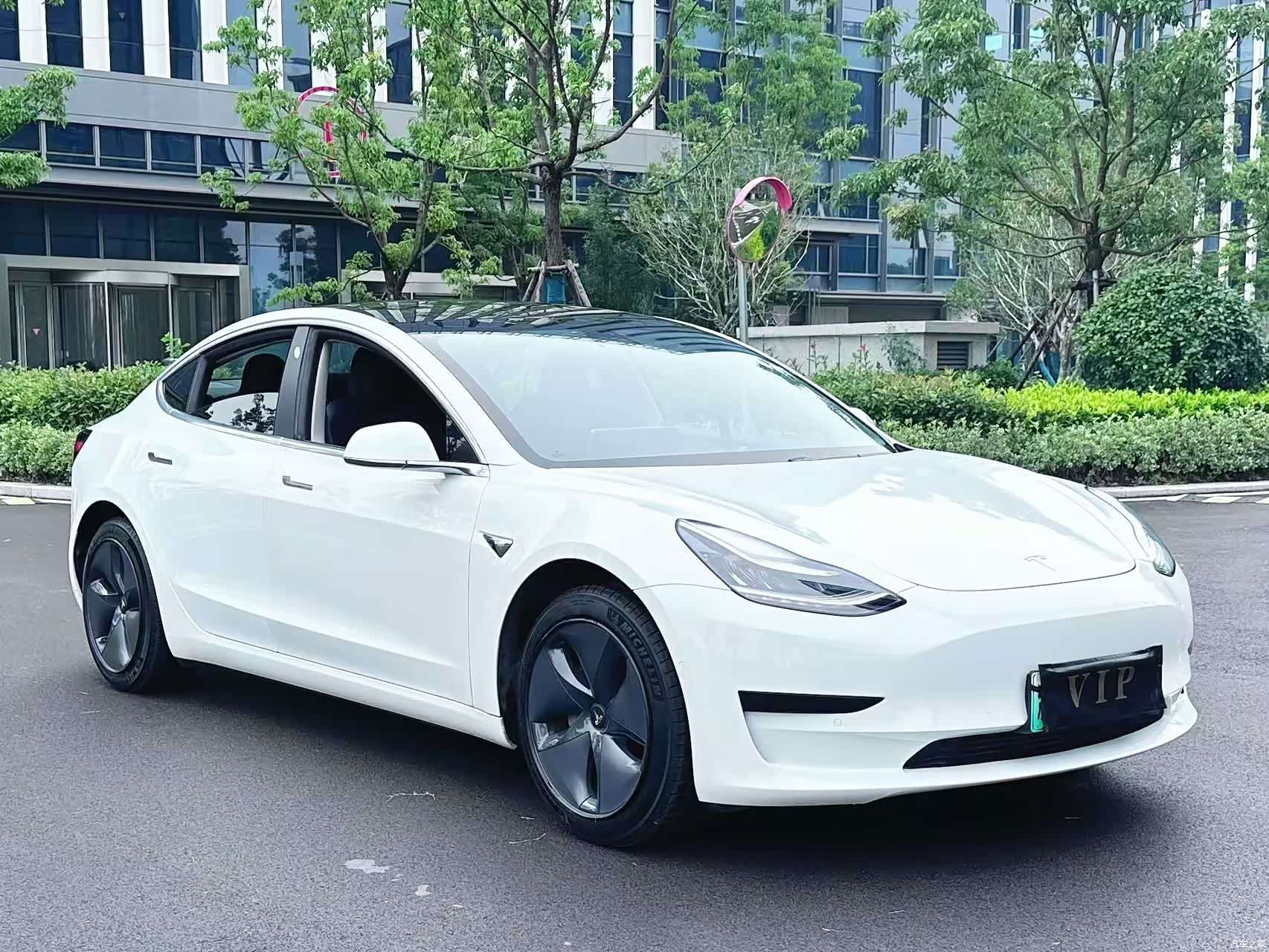 Tesla Model 3, 2020 3