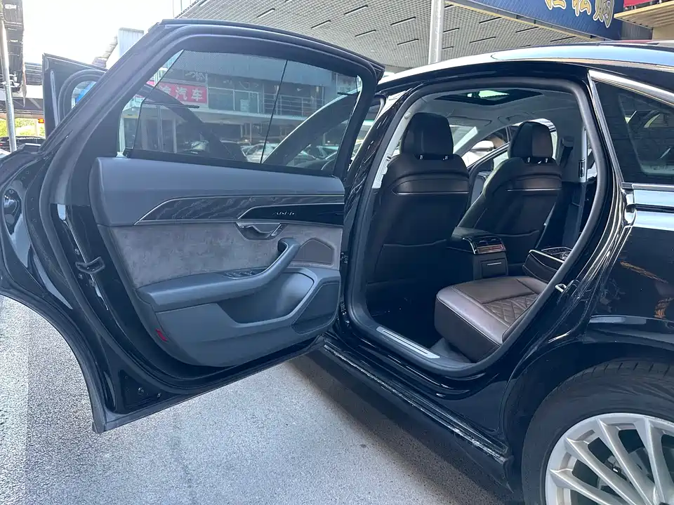 Audi A8 Audi A8