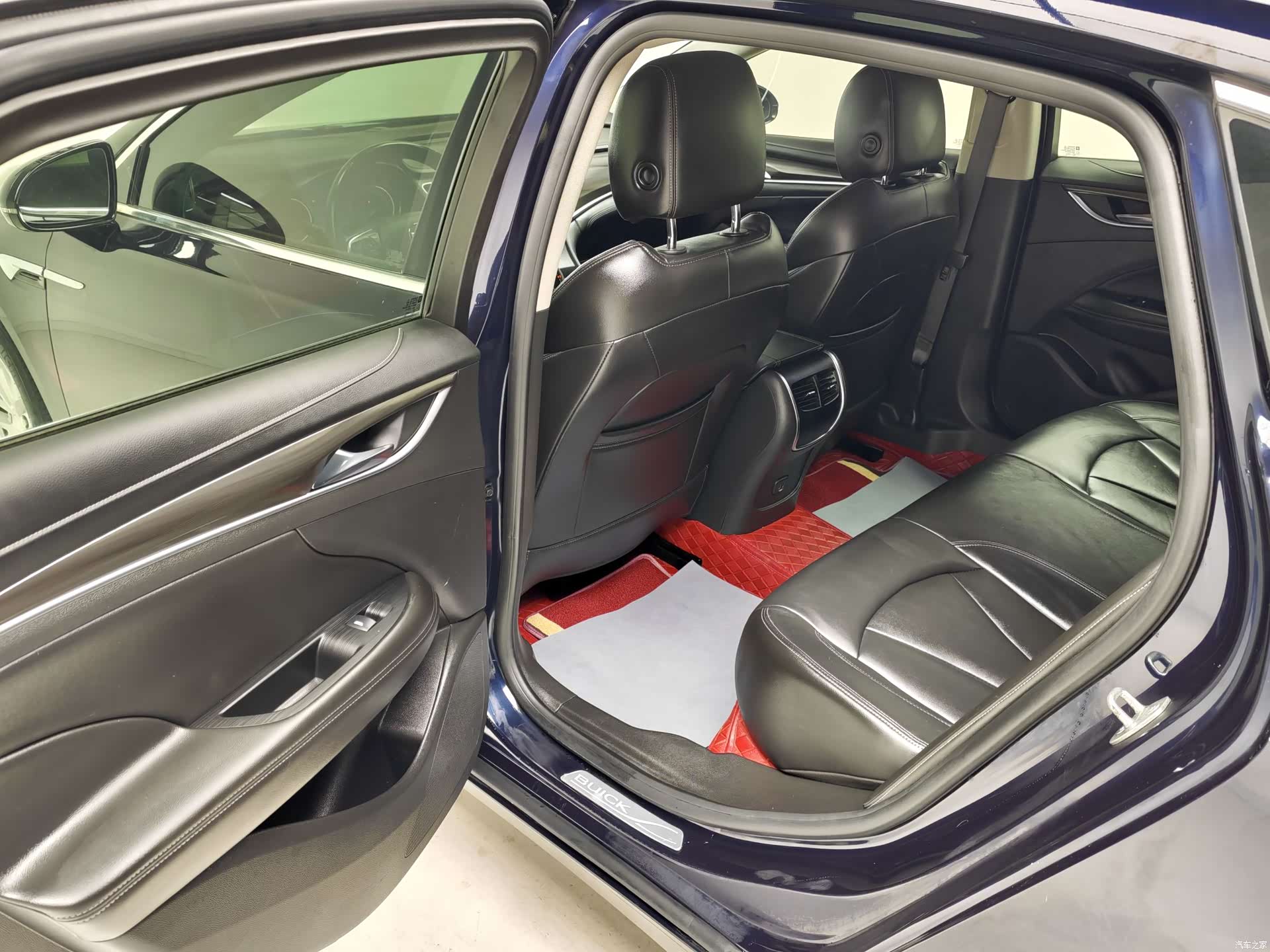 Buick LaCrosse, 2022 12