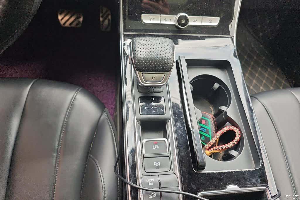 Roewe RX5, 2019 16