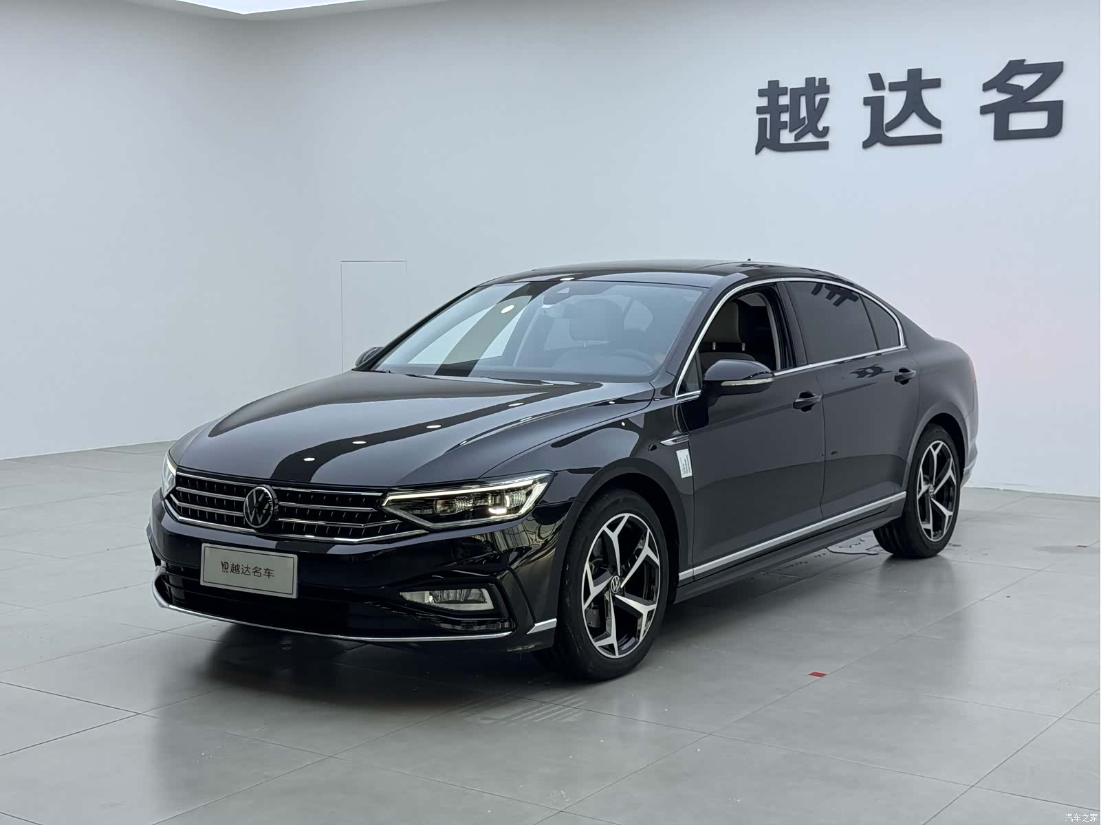 Volkswagen Magotan, 2024 4