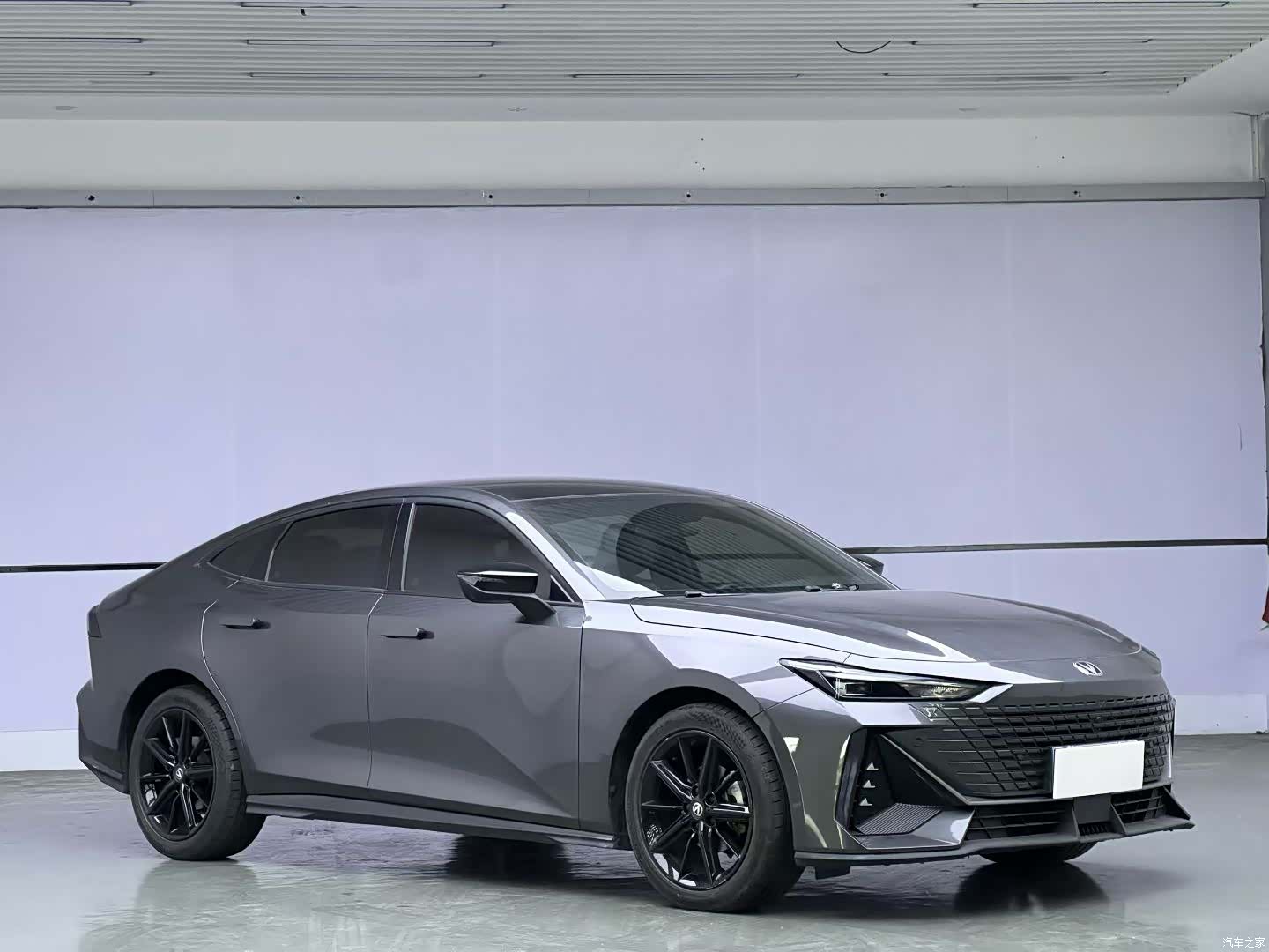 Changan UNI-V, 2023 3