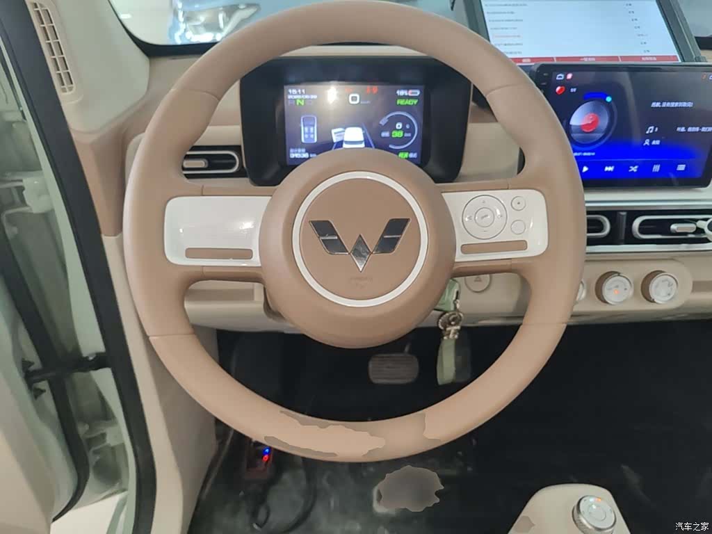 Wuling MINIEV, 2024 11