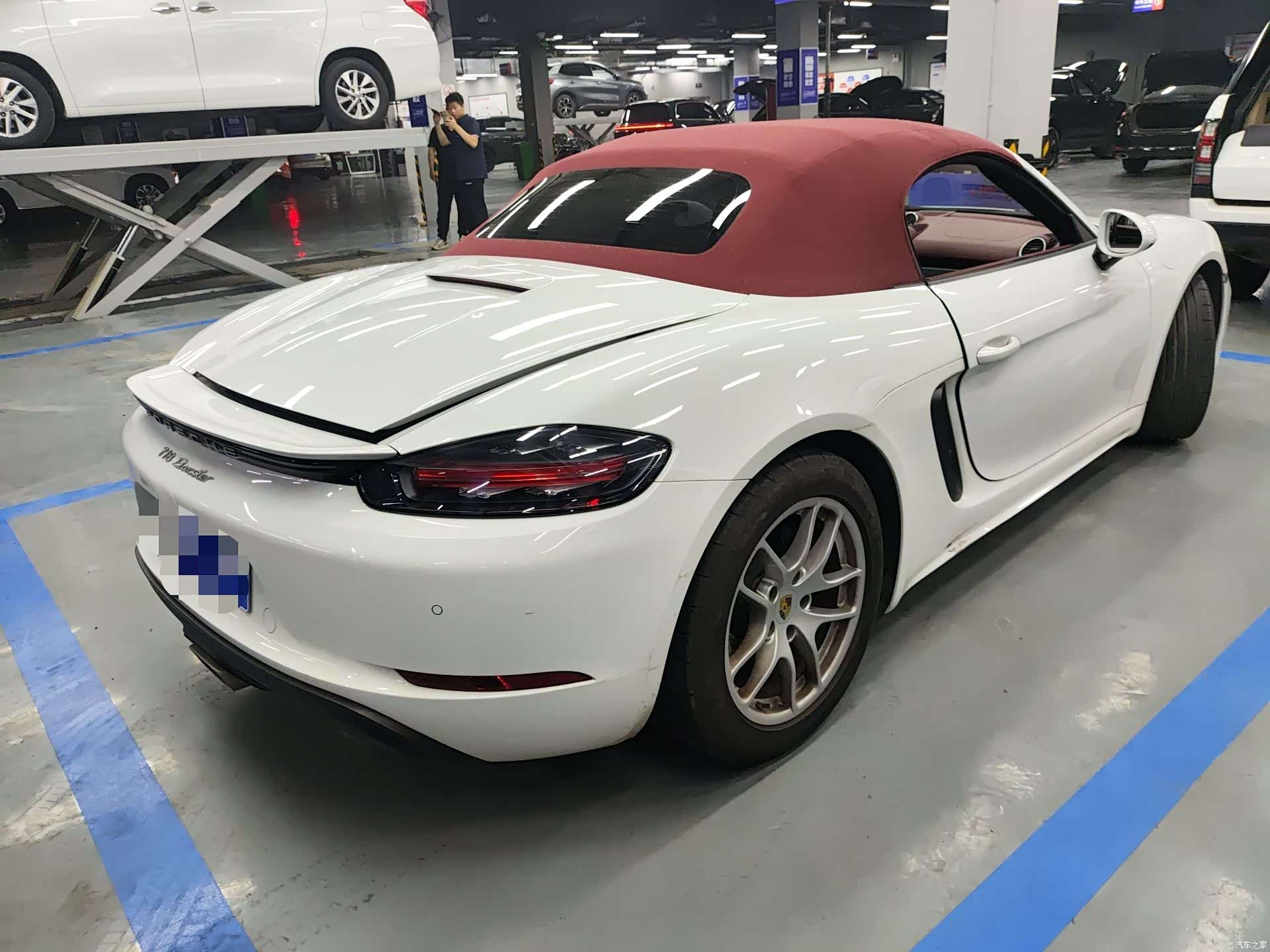 Porsche Boxster, 2024 2