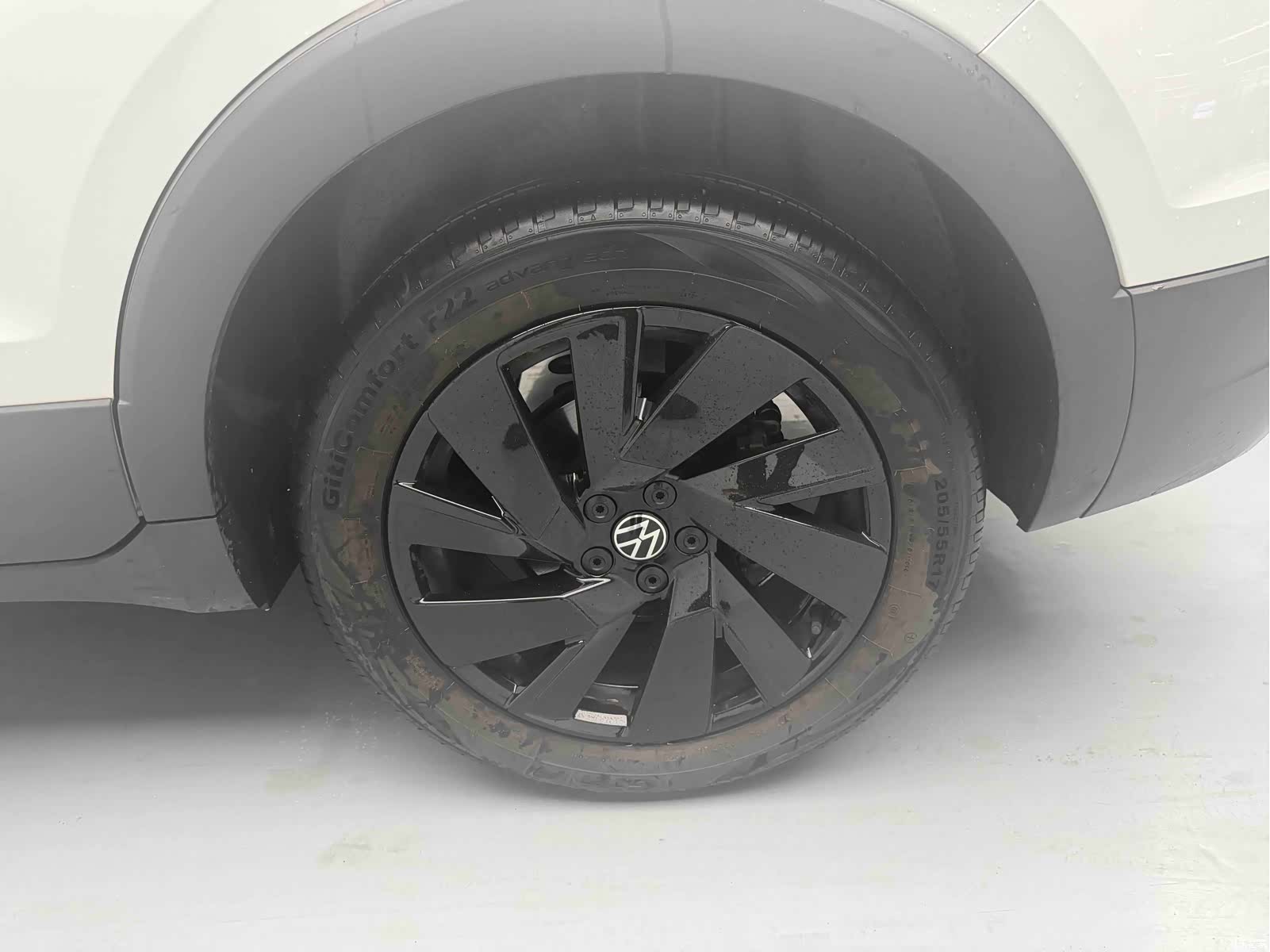 Volkswagen Tharu, 2025 29