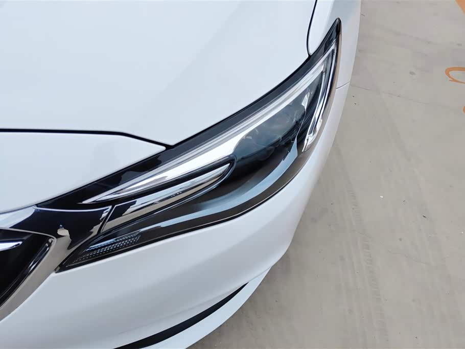 Buick Yinglang