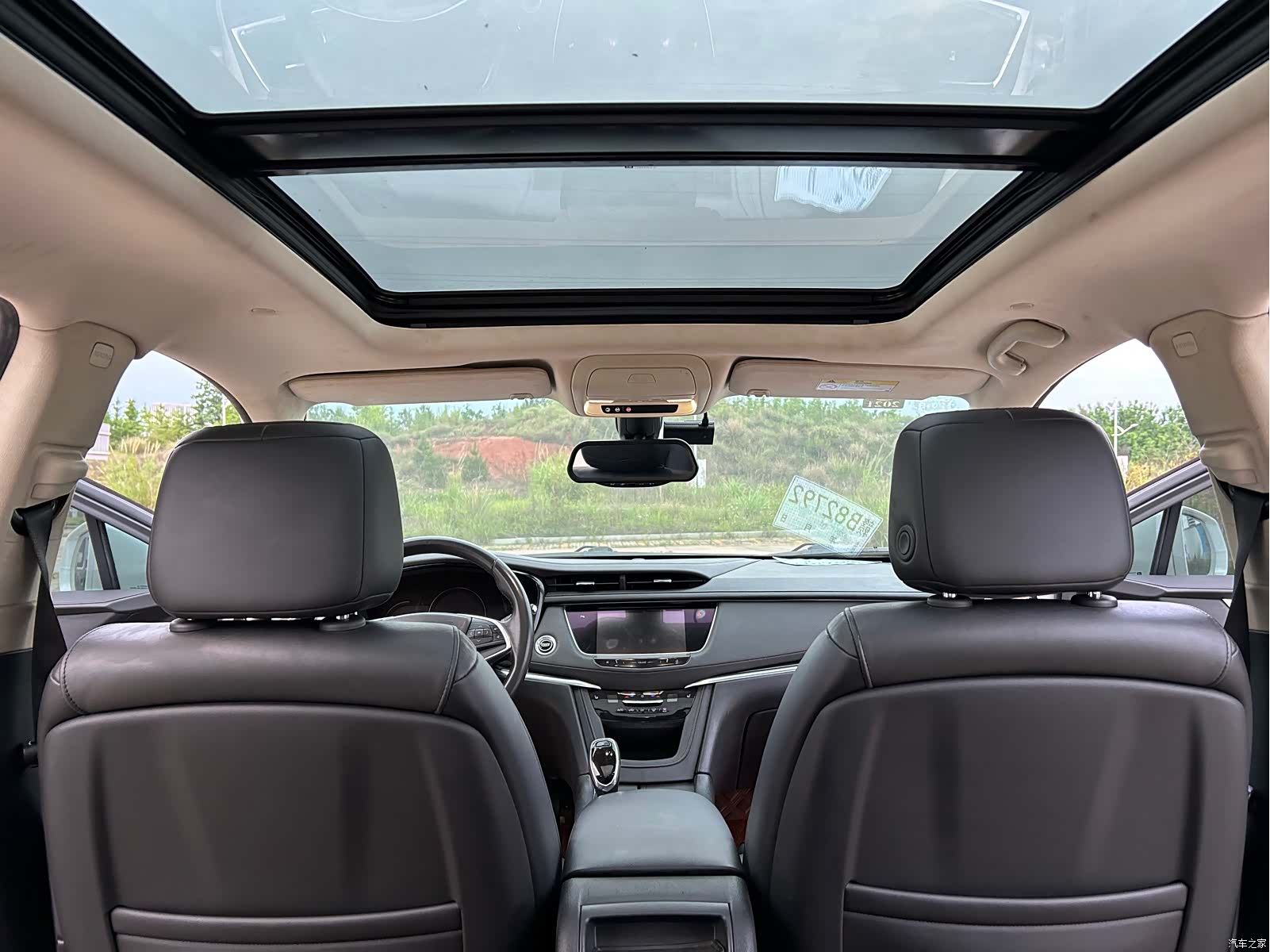 Cadillac XT5, 2017 10