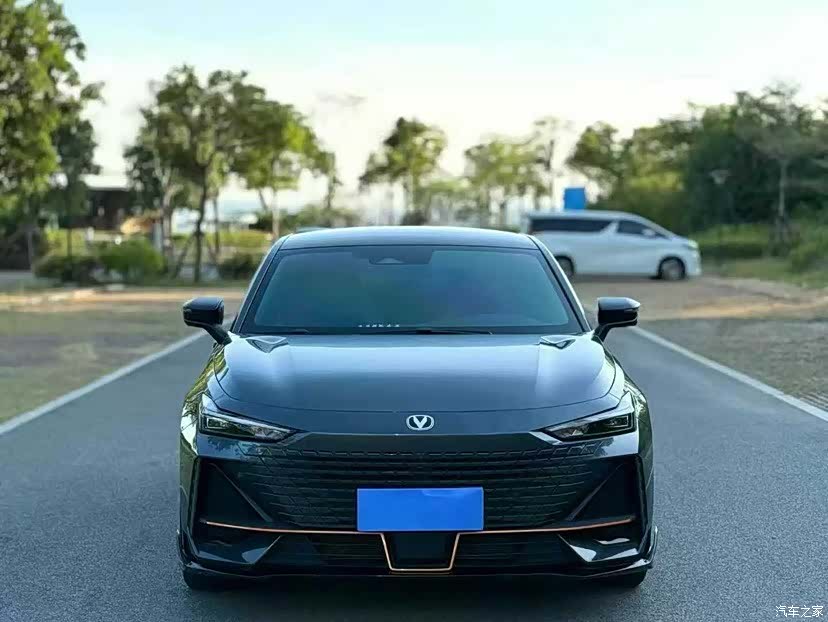 Changan UNI-V, 2022 2