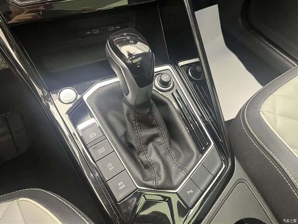 Volkswagen Tayron, 2023 14