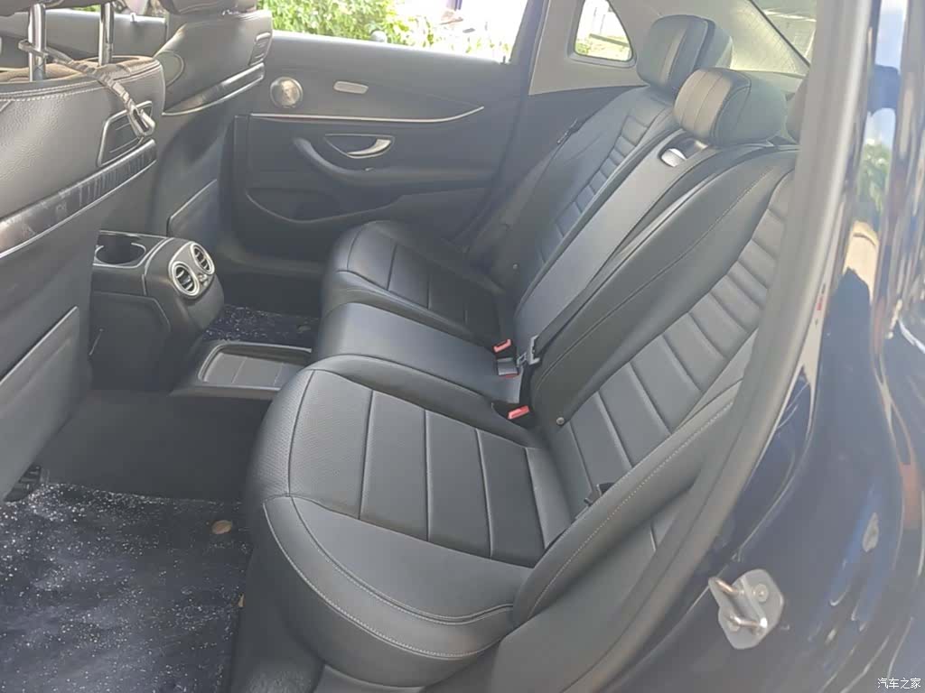 Mercedes-Benz E-Class, 2019 17