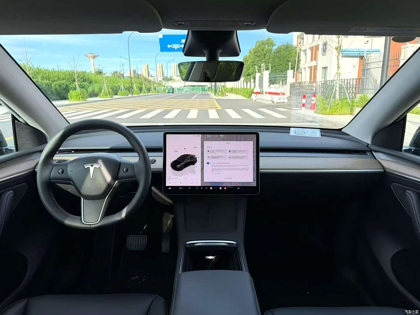 Tesla Model Y, 2021 8