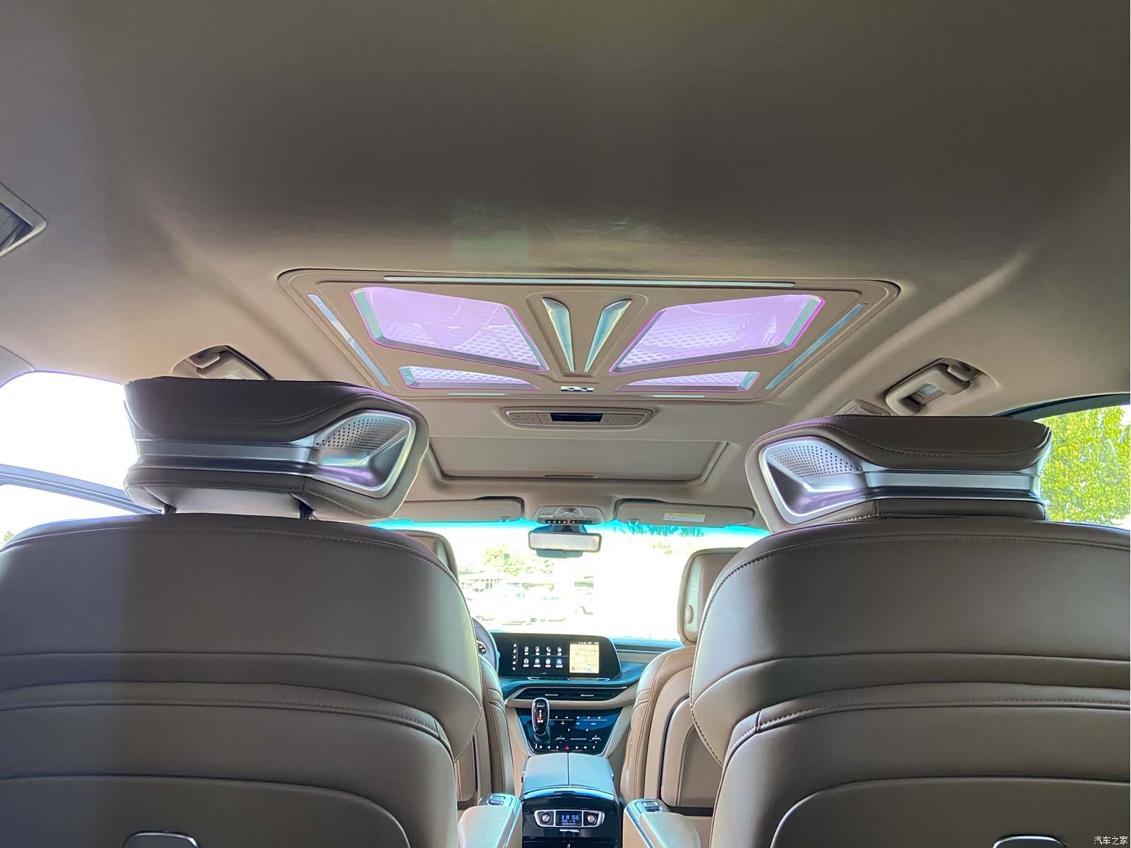 Buick GL8, 2021 16
