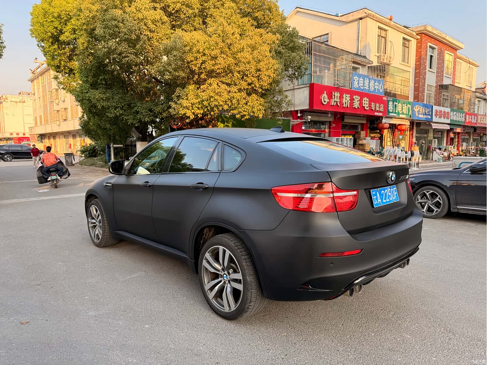 BMW X6, 2011 все фото