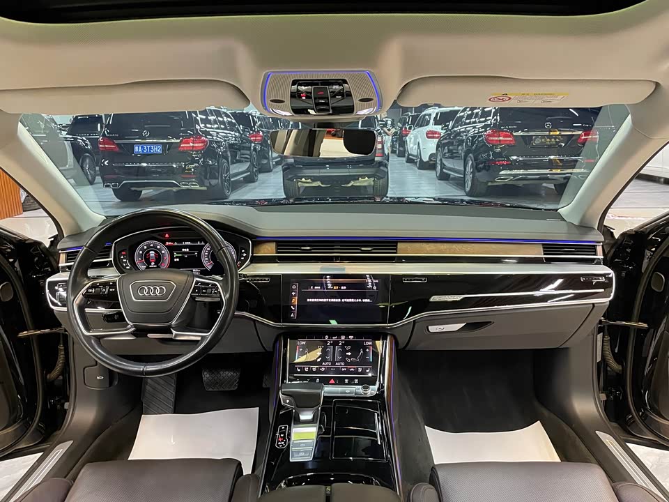 Audi A8 Audi A8
