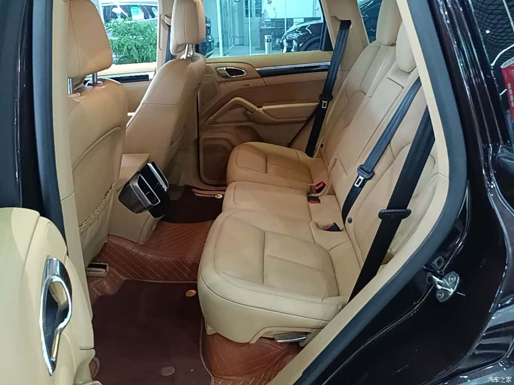 Porsche Cayenne, 2017 13