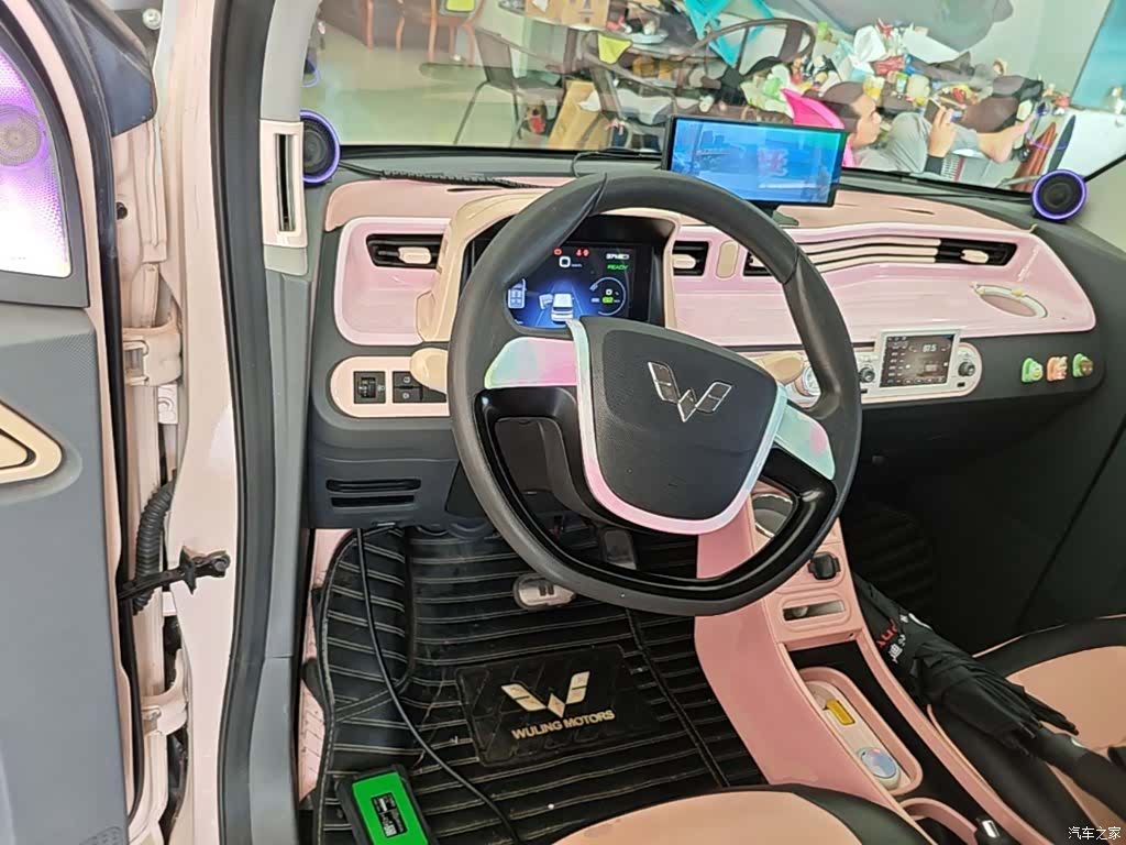 Wuling MINIEV, 2022 11