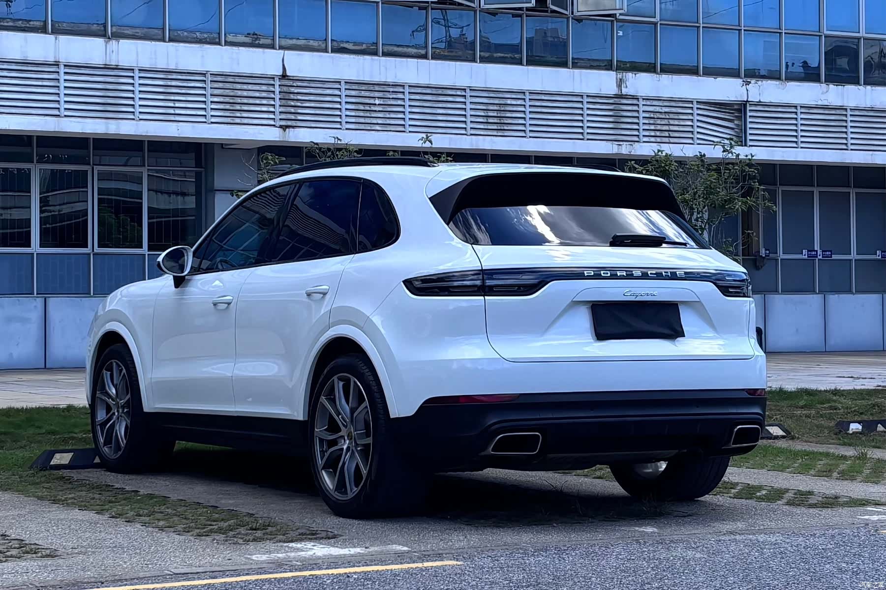 Porsche Cayenne, 2022 13