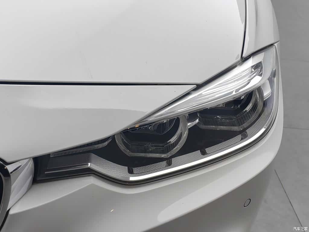 BMW 3 Series, 2017 7