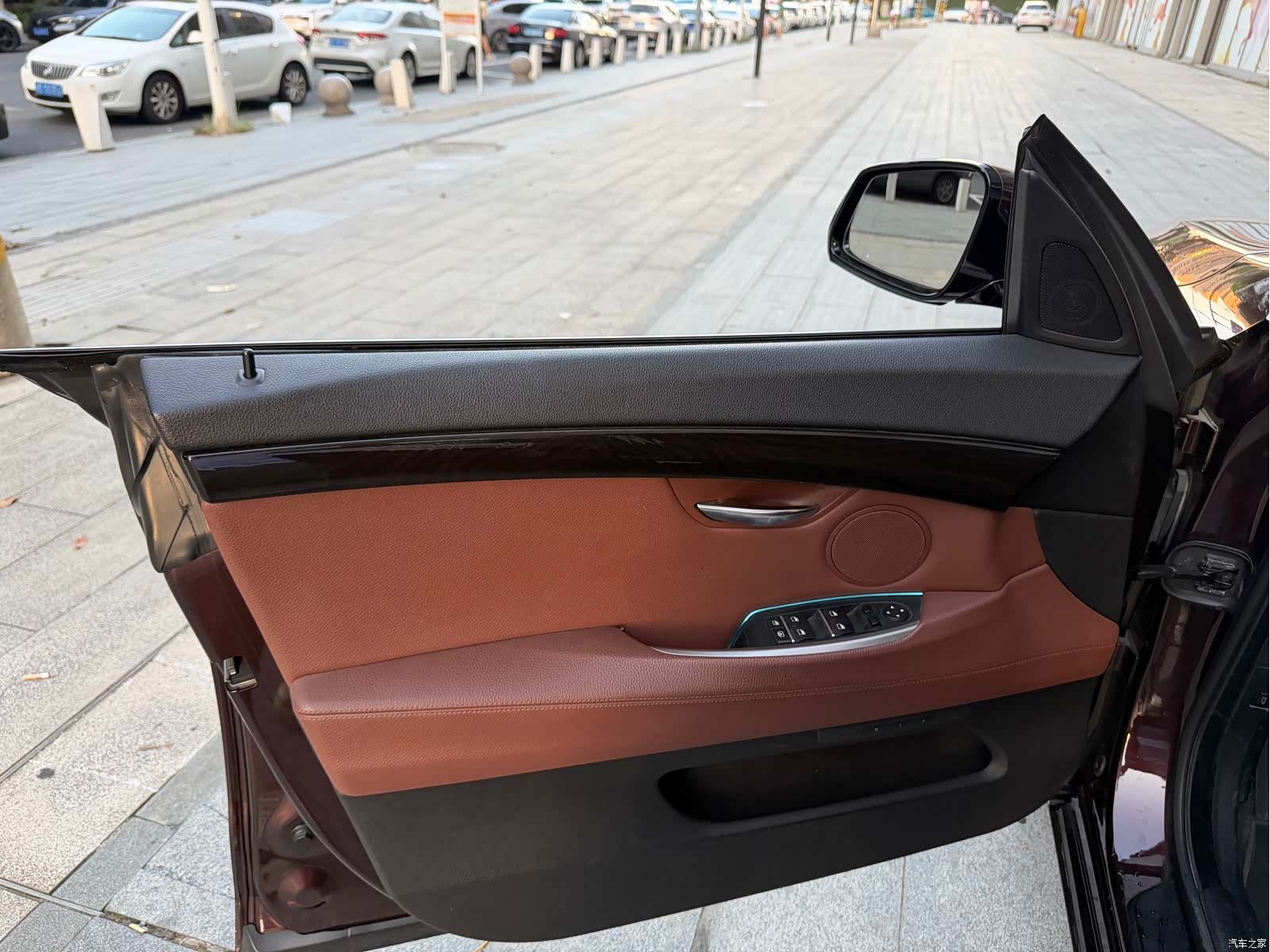 BMW 5 Series, 2015 все фото