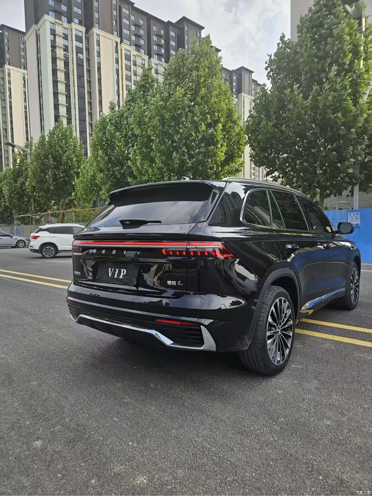 Geely Xingyue L, 2025 7