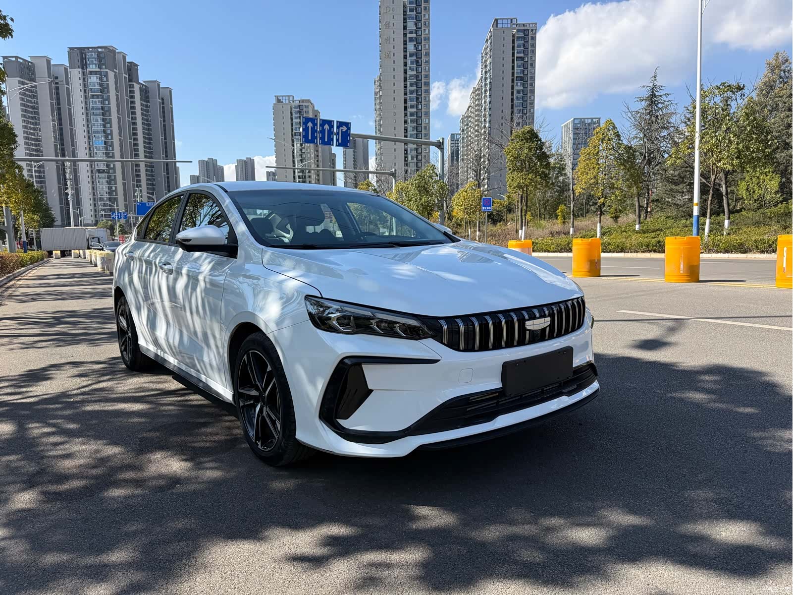 Geely Binray, 2024 3