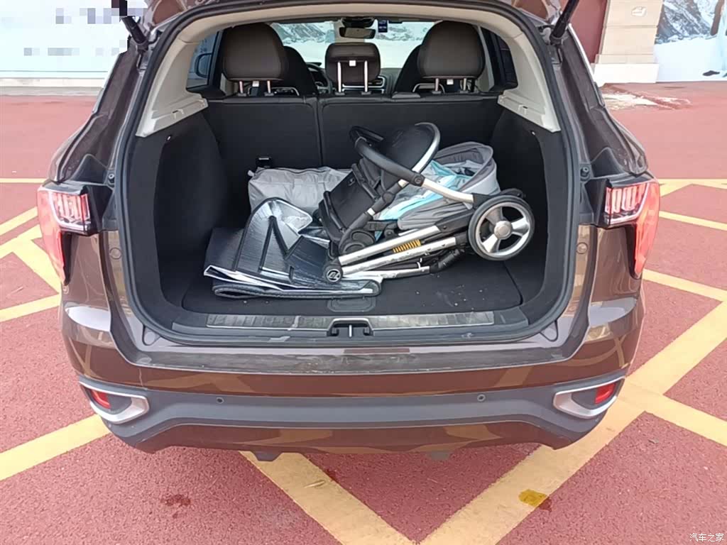 Lynk & Co 01, 2018 19