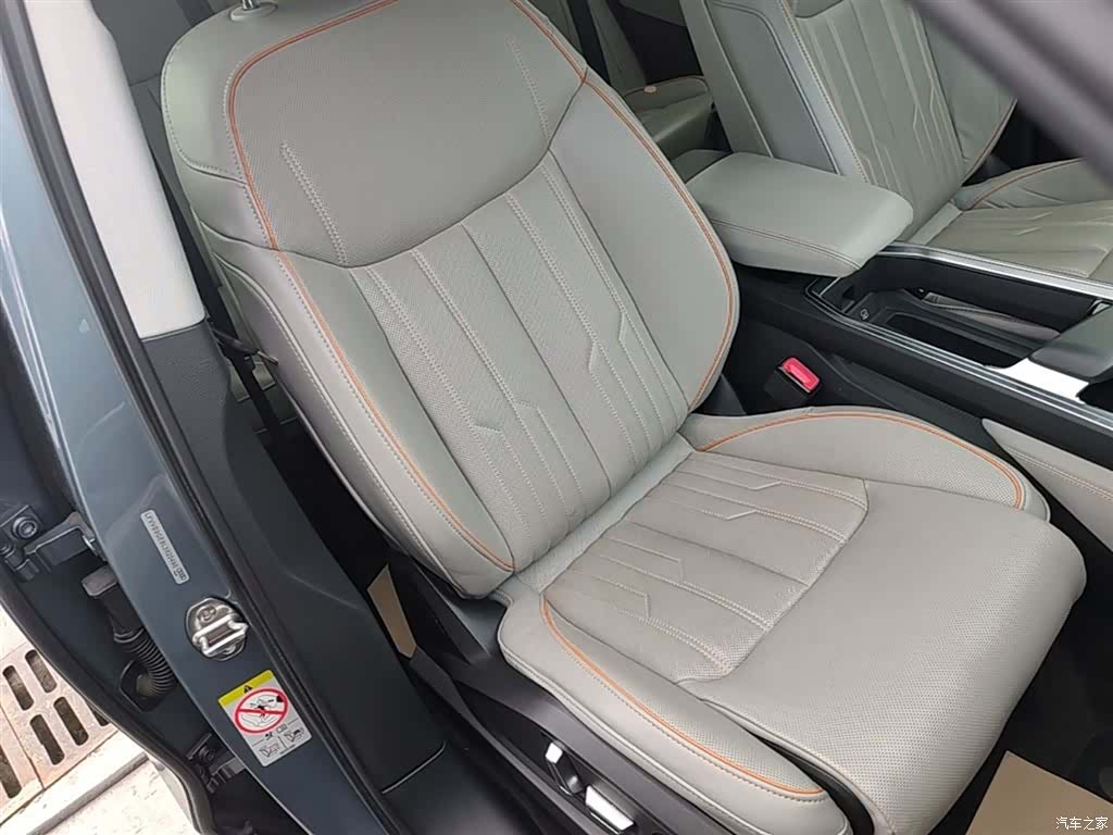 Audi e-tron, 2021 24