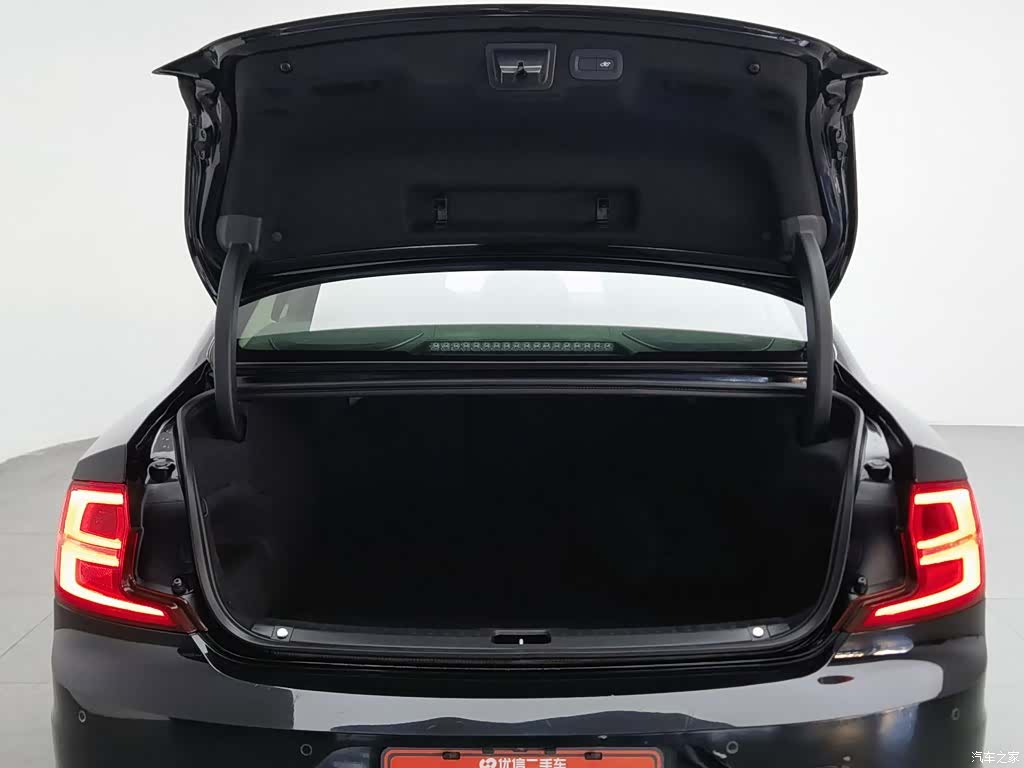 Volvo S90, 2020 16