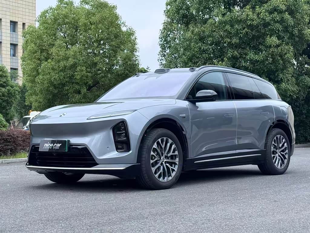 NIO ES6