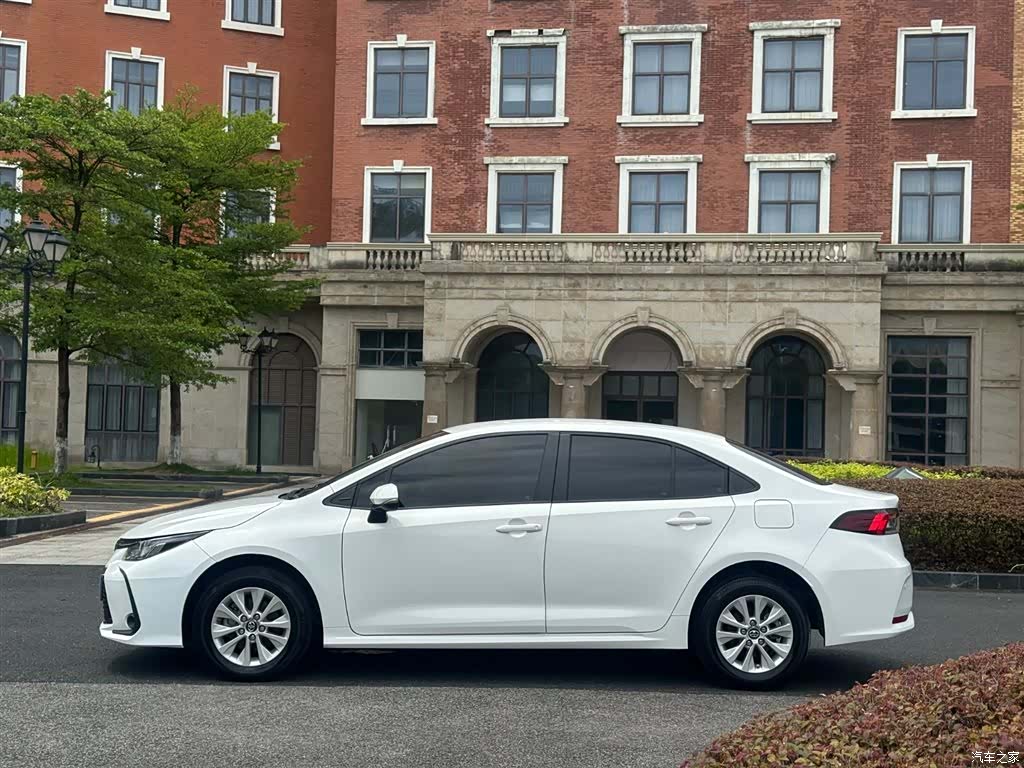 Toyota Corolla, 2022 10