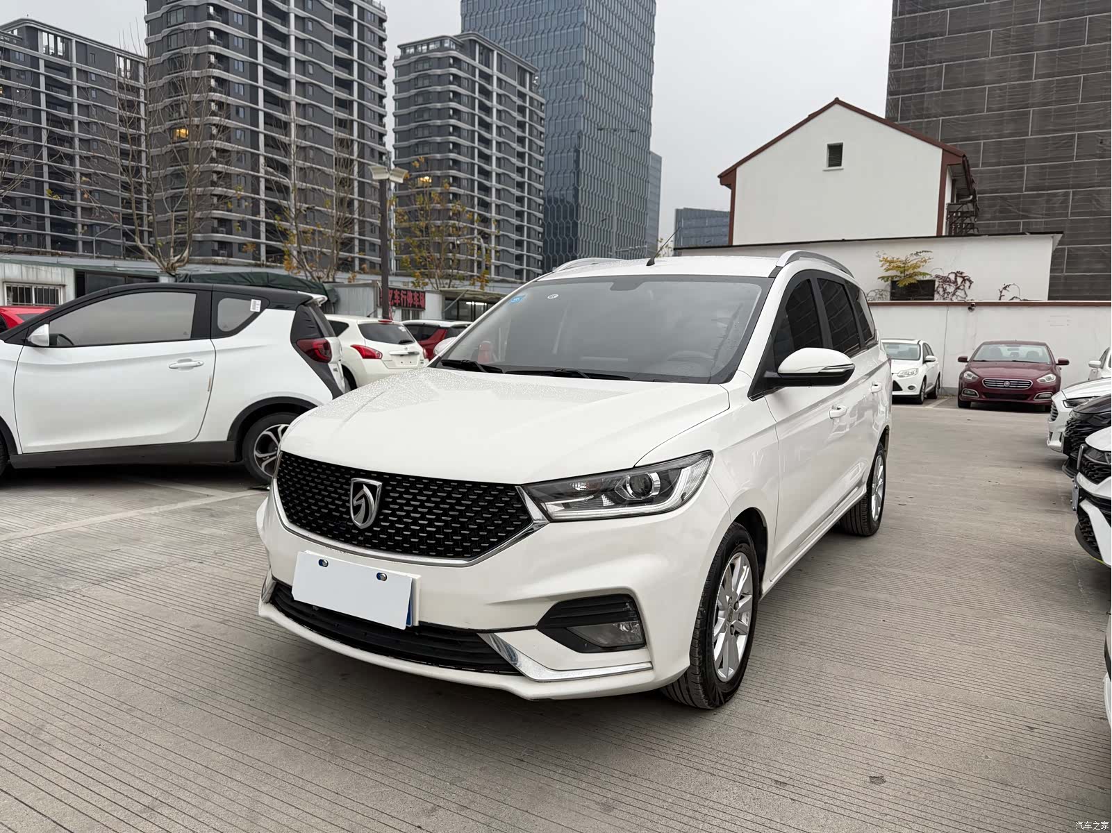 Wuling 360, 2020 1