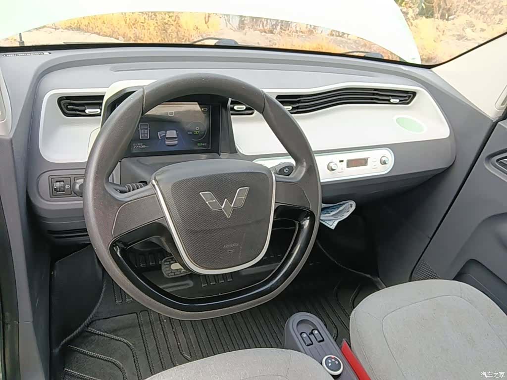 Wuling MINIEV, 2022 10