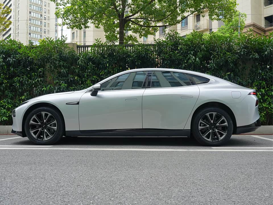 XPENG P7 XPENG P7
