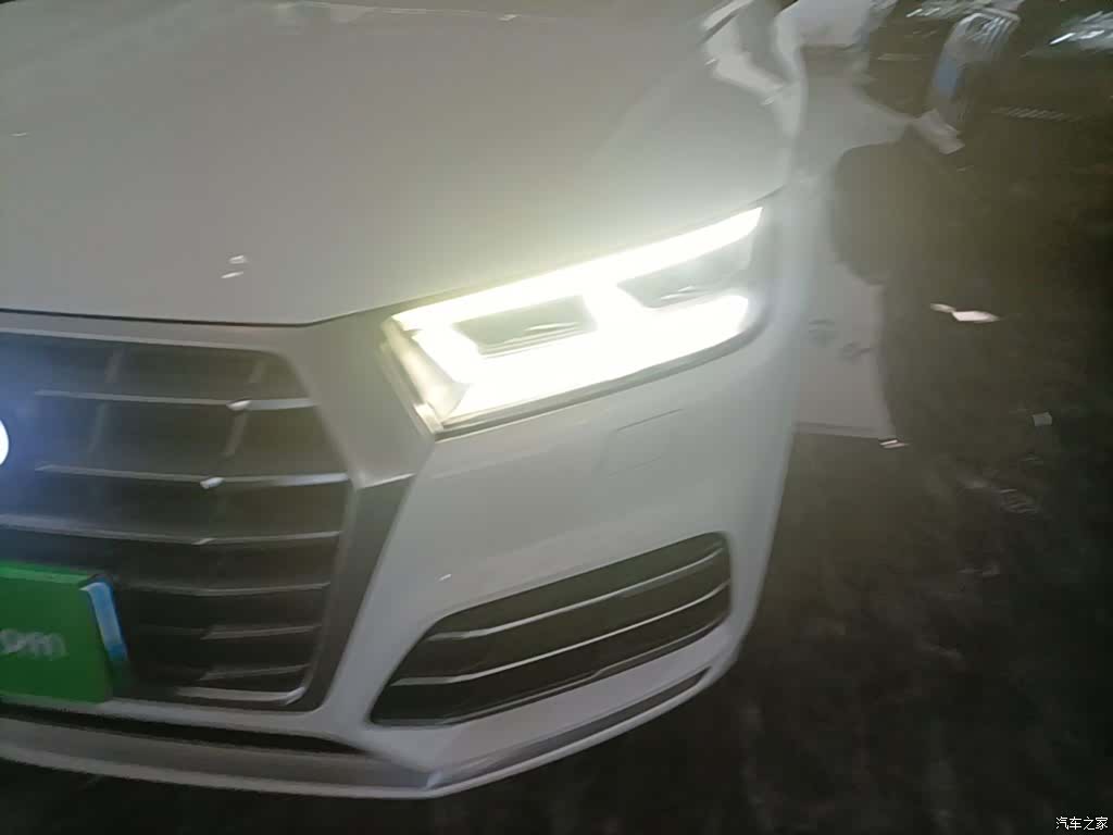 Audi Q5L, 2019 24
