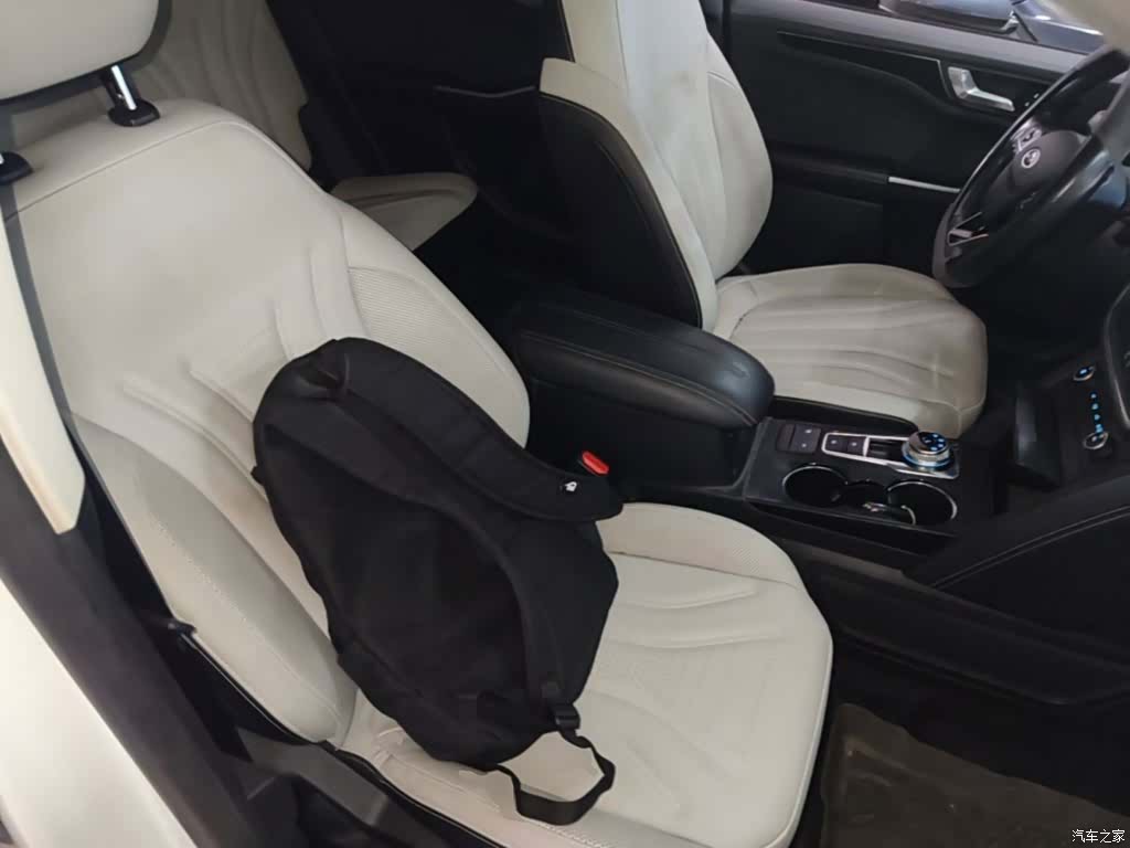 Ford Escape, 2021 25