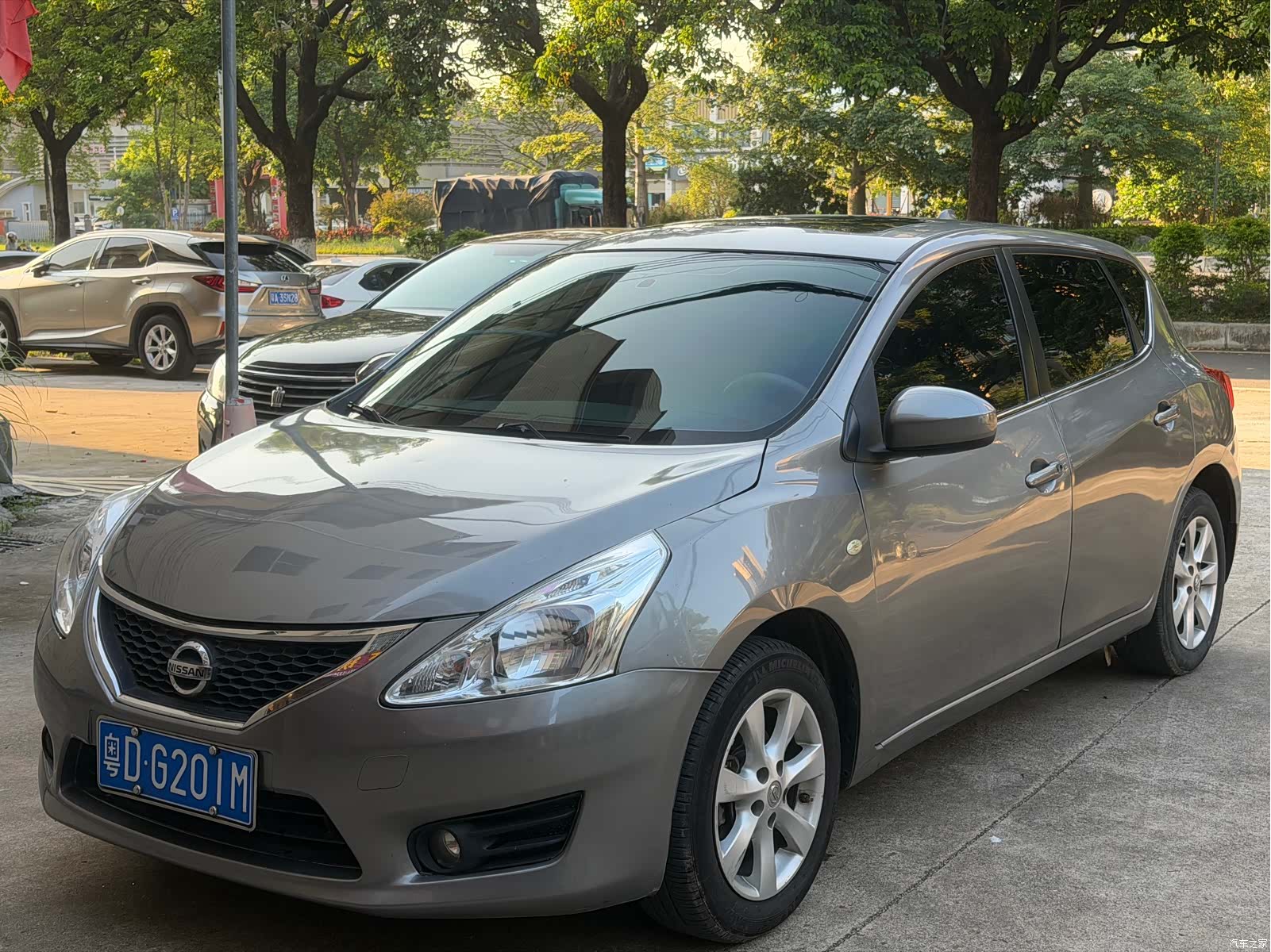 Nissan Tiida, 2012 1