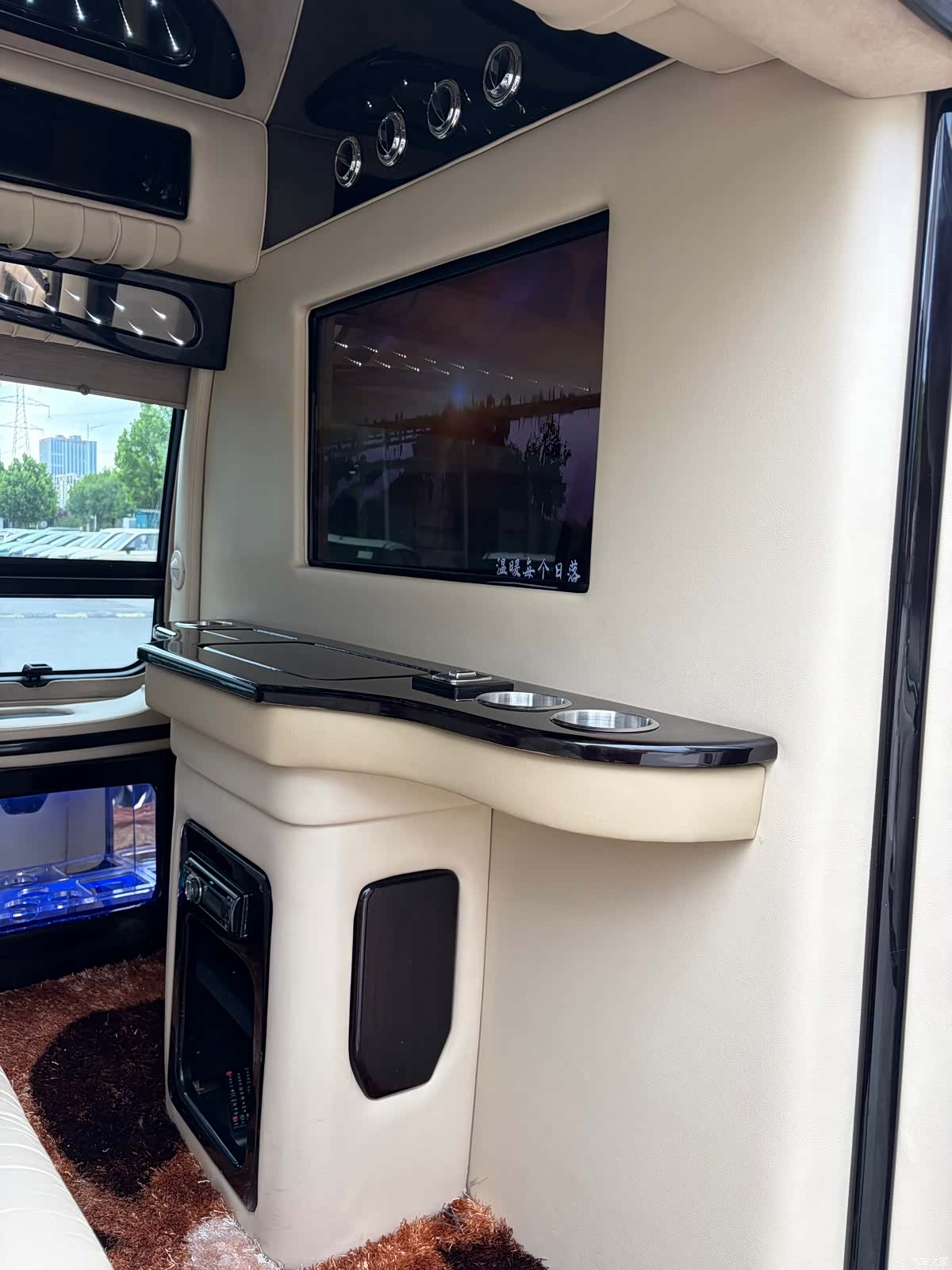 GMC SAVANA, 2012 10
